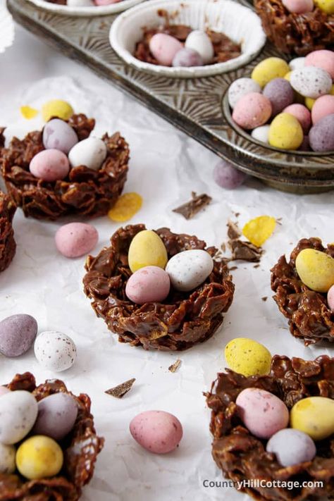 Rice Krispie Nests For Easter, Rice Crispie Nests, Cornflake Easter Nests, Easter Cornflake Cakes, Rice Krispie Easter Nests, Easter Egg Nests Recipe, Rice Krispie Easter Eggs, Easter Baking And Desserts, Easter Healthy Treats