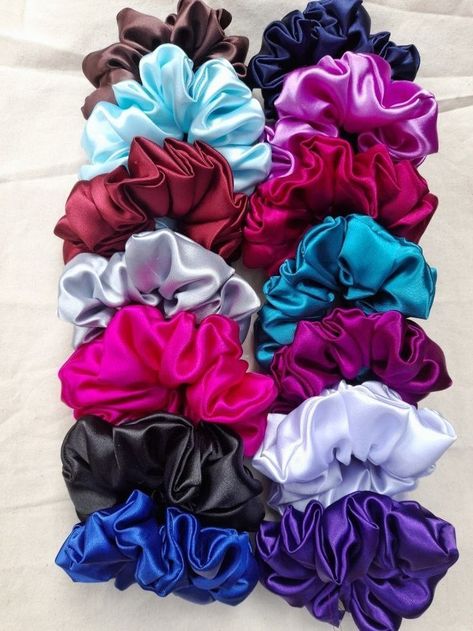 Hair Accessories Diy Headband, Hair Holder, Diy Hair Scrunchies, Hair Acessories, Designer Hair Accessories, Diy Hair Accessories Ribbon, Hair Tie Accessories, Best Hair Dryer, Scrunchies Diy