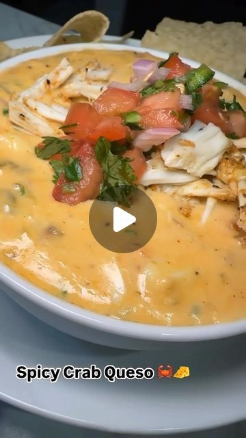 Seafood Network🦞🦐🦀🦑🐙🍤 on Instagram: "Spicy Crab Queso 🦀 @chefjsmith" Crab Queso, Spicy Crab, 50k Views, My Everything, Sunday Dinner, U & I, May 31, Mexican Food Recipes, Crackers