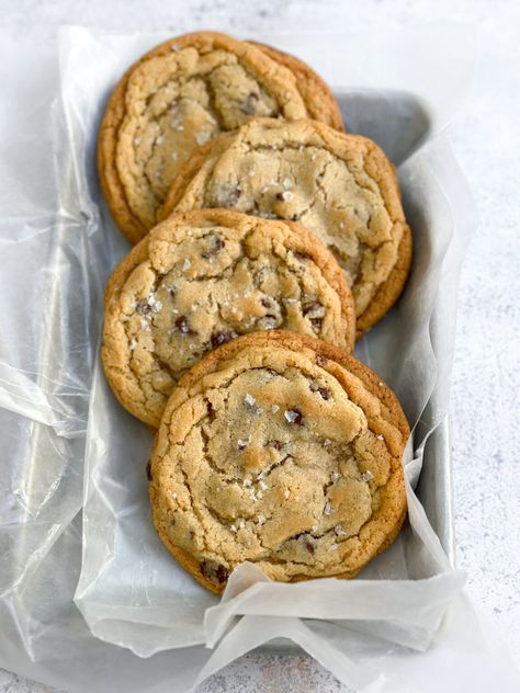 Small Batch Soft Chocolate Chip Cookies, 2 Chocolate Chip Cookies, Mini Chip Cookies, Best Small Batch Chocolate Chip Cookies, Chocolate Chip Cookie Small Batch, Chocolate Chip Cookies Recipe Small Batch, Small Serving Chocolate Chip Cookies, Small Batch Cookies Chocolate Chips, Easy Chocolate Chip Cookies Small Batch