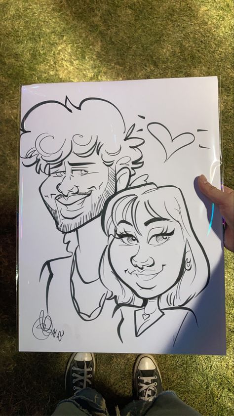 Caricature Drawing Couple, Couples Caricature Drawing, Cute Caricatures, Karikatura Drawing, Caricature Drawing Tutorials, Unique Drawing Styles, Caricature Practice, Female Caricature, Caricatures Drawing