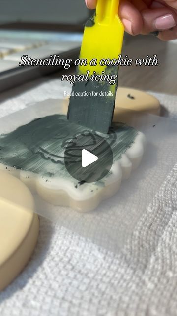 Rebekah Kamauu on Instagram: "Stenciling is a fantastic and speedy technique to elevate your cookie designs! With icing of “peanut butter consistency” and a scraping tool, glide across the stencil, then remove any excess icing. Lift the stencil for your final result! 🍪

Stencil by @the_cookie_countess" Airbrush Cookies Stencil, Cookie Countess, Cookie Stencils, Stenciling, Cookie Designs, Cookie Decorating, Sugar Cookies, Cookies Et Biscuits, Peanut Butter