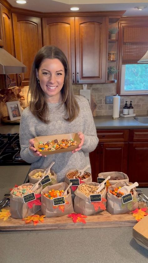 Create your own fall snack mix bar 🍁🧡 | The Magnolia Mercantile | The Magnolia Mercantile · Original audio Snack Mix Bar, Fall Popcorn, Fall Snack Mixes, Book Club Snacks, Thanksgiving Candy, Snack Cart, Thanksgiving Snacks, Fall Snacks, Popcorn Bar