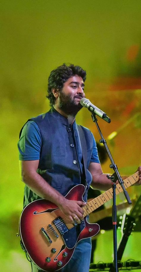 Arijit Singh Indian Playback Singer and Music Composer Romantic Songs Ka Singer Soft melodies songs Arijit Singh Shreya Ghoshal songs Arijit Singh Wallpaper, Arjit Singh Photos, Arijit Singh Photos New, Color Names Chart, Ab De Villiers Photo, Appreciate Life Quotes, Ab De Villiers, Arijit Singh, Singing Time