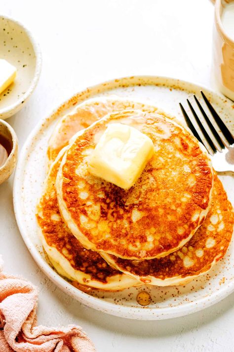 Barclay’s Kefir Pancakes Kefir Pancakes, Cracker Barrel Copycat Recipes, Pancakes Breakfast, Pancake Recipe Buttermilk, Pancake Toppings, Gimme Some Oven, Soft Foods, Homemade Pancakes, Buttermilk Pancakes