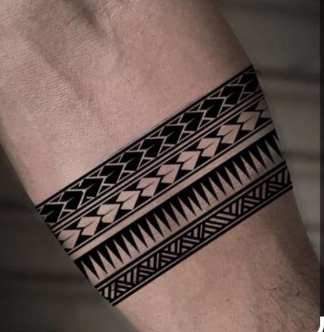 Forearm Bracelet Tattoo For Men, Arm Bracelet Tattoo Men, Bracelet Tattoo Men, Hand Boy, Kakashi Tattoo, Bracelet Tattoo For Man, Hand Tattoo Images, Round Tattoo, Dna Tattoo