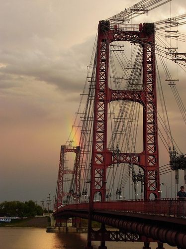 Puente Colgante Santa Fe Argentina George Washington Bridge, Wedding Art, Travel Design, Wedding Humor, Golden Gate Bridge, Outdoor Travel, Art And Architecture, Wall Collage, Santa Fe