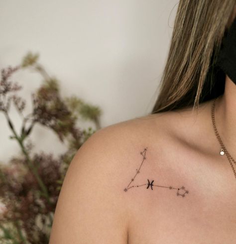 Constellations Pisces, Star Constellation Tattoo, About Pisces, Pisces Constellation Tattoo, Pisces Tattoo Designs, Pisces Tattoo, Aquarius Tattoo, Pisces Constellation, Constellation Tattoo