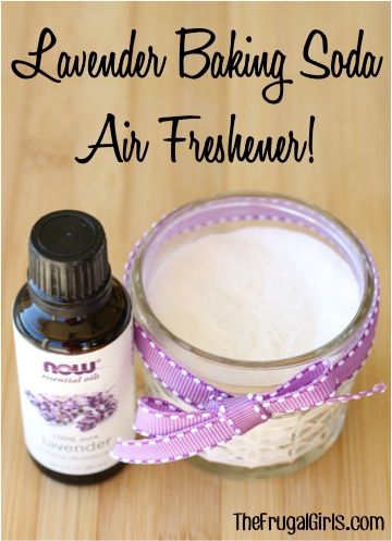 Freshen up your room with this quick and simple Lavender Baking Soda Air Freshener! Such a light and lovely Air Freshener and fabulous Odor Absorber! Baking Soda Air Freshener, Lavender Baking, Air Freshener Recipes, Homemade Air Freshener, Potpourri Recipes, Diy Air Freshener, Natural Air Freshener, Vinegar Cleaning, Baking Soda Uses