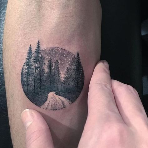 Best Snowglob Tattoo Tree Tattoo Forearm, Circular Tattoo, Wood Tattoo, Inner Forearm Tattoo, Kunst Tattoos, Circle Tattoo, Circle Tattoos, Landscape Tattoo, Forest Tattoos