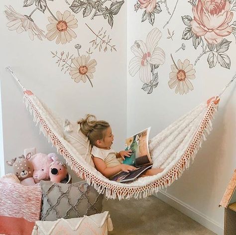 Kids Interior Design, Toddler Girl Room, Sandberg Wallpaper, Design Room, Toddler Bedrooms, Lounge Decor, Girl Bedroom Decor, Big Girl Rooms