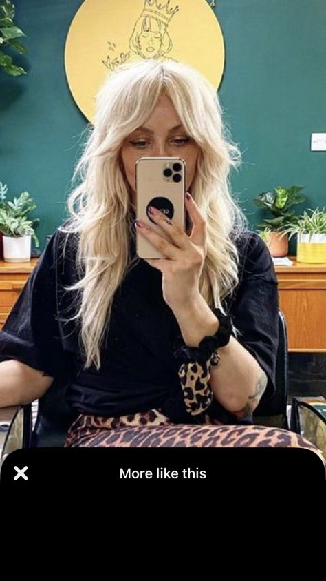 Shag Hair Side Part, Blonde Split Bangs, Edgy Long Haircut For Thick Hair, Shag With Blonde Underneath, Professional Alternative Hair, Alternative Hair Updo, 90s Rock Hair Women, Joan Jett Hair Hairstyles, Shag With Extensions