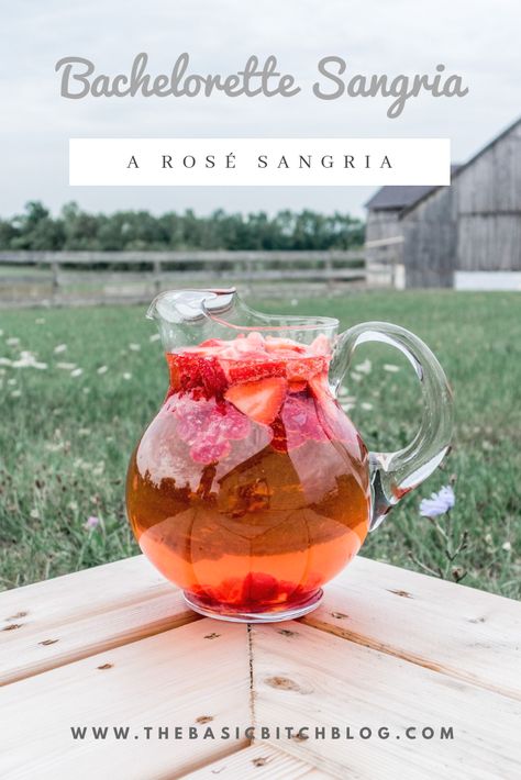 Pink Sangria For A Crowd, Pink Sangria Recipe, Rum Bucket Recipe, Girls Weekend Food, Party Sangria, Rosé Sangria, Pink Sangria, Rose Sangria, Birthday Week