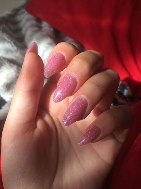 Pink Sparkly Nails Acrylic, Marin Kitagawa Nails, Pink Glitter Dip Nails, Sparkle Nail Ideas, Pink Glitter Acrylics, Light Pink Sparkly Nails, Glittery Pink Nails, Sparkly Pink Nails, Pink Nails Aesthetic