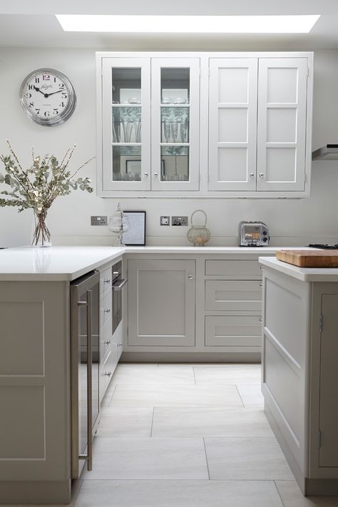 Sarsfeld Road SW12 - Transitional - Kitchen - London - by Blakes London Kitchen London, Blakes London, Style Kitchen Cabinets, Shaker Style Kitchen Cabinets, Shaker Style Kitchen, Vinyl Flooring Kitchen, Kitchen Cabinet Trends, Kitchen Floor Tiles Ideas, Серая Кухня