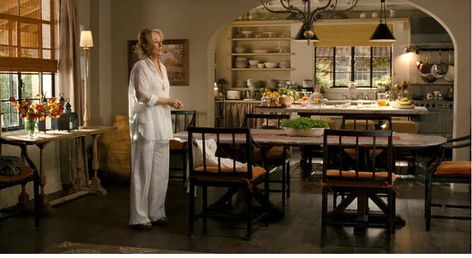 Meryl Streep House, Its Complicated Movie, Its Complicated House, Nancy Meyers Movies, It's Complicated, Hm Home, Gorgeous Houses, French Bistro, Movie Sets