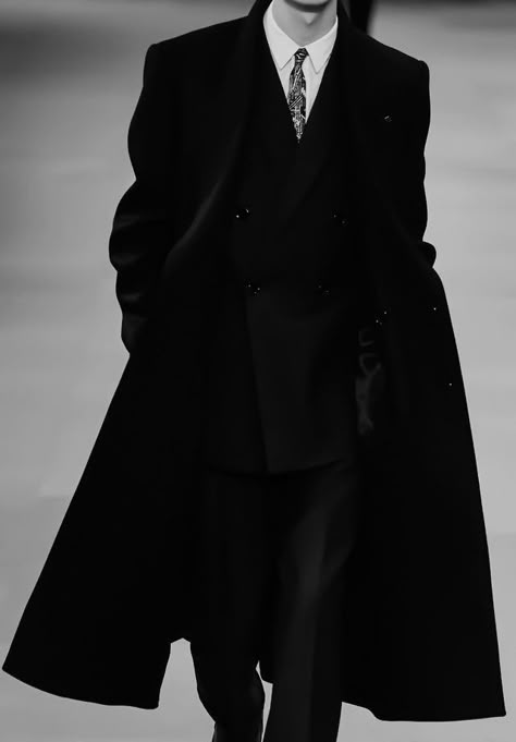 Black Aristocratic Aesthetic, Hitman Outfit, Warner Aesthetic, Suits Men Aesthetic, Hitman Aesthetic Male, Black Male Suit Aesthetic, Black Coat Outfit Men, Men Suit Aesthetic Black, Man In A Suit Aesthetic Dark