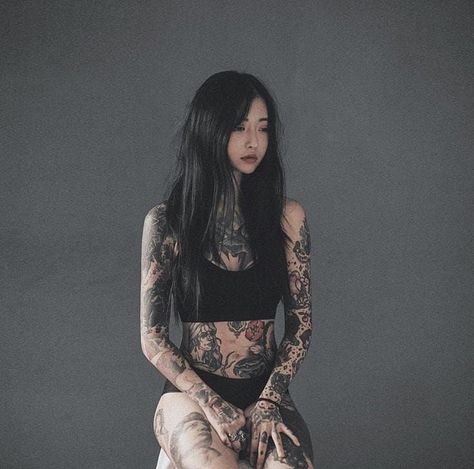 ♡ | baibs on Twitter: "… " Mujeres Tattoo, Korean Tattoos, Tattoed Women, Asian Tattoos, Tattoed Girls, Body Modification, Tattoo Models, Tattoo Tattoo, Inked Girls