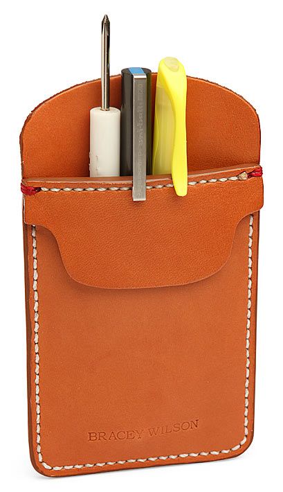 Couture Cuir, Pocket Protector, Meteorite Jewelry, Leather Pocket, Pens And Pencils, Leather Projects, Leather Pattern, Pen Case, Leather Diy