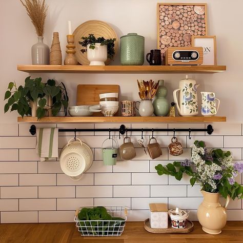 Rustic Open Shelving Kitchen, Kitchen Shelf Decor, Open Kitchen Shelves, Small Kitchen Decor, Tropical House, Boho Kitchen, Kitchen Shelves, Rooms Home Decor, Home Decor Tips