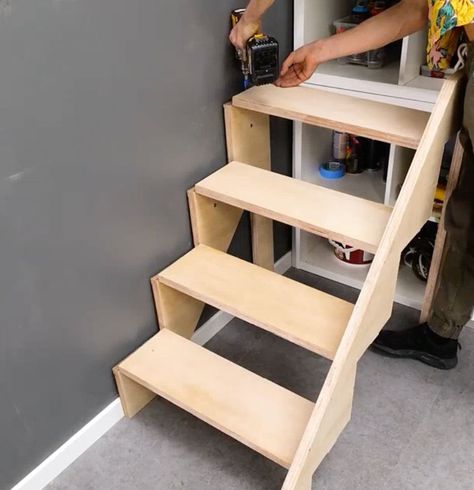 Fold Out Staircase, Space Saving Staircase Loft, Folding Staircase Space Saving, Folding Steps Staircase, Diy Folding Stairs, Foldable Stairs Space Saving, Fold Up Stairs, Folding Stairs Space Saving, Movable Stairs