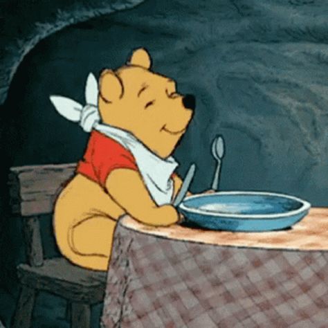 Winnie The Pooh Hungry GIF - Winnie The Pooh Hungry Yummy - Discover & Share GIFs Hungry Gif, Winnie The Pooh Gif, Winnie The Pooh Pictures, Cute Winnie The Pooh, Disney Gif, Funny Pumpkins, Pumpkin Carving Templates, Cartoon Animation, Cartoon Gifs