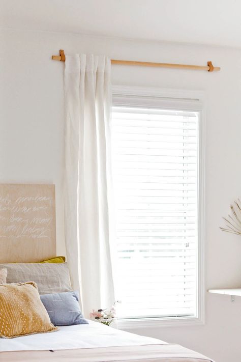 How to make a simple (but cool) curtain rod for less than $10. Click through for the step by step tutorial. #diy #curtainrod #budgetfriendlyinteriors #homedecor Easy Curtain Rod Installation, Simple Curtain Ideas, Wardrobe Hacks, Modern Curtain Rods, Dolly Madison, Guest Bedroom Home Office, Affordable Curtains, Wood Curtain Rods, Diy Curtain Rods