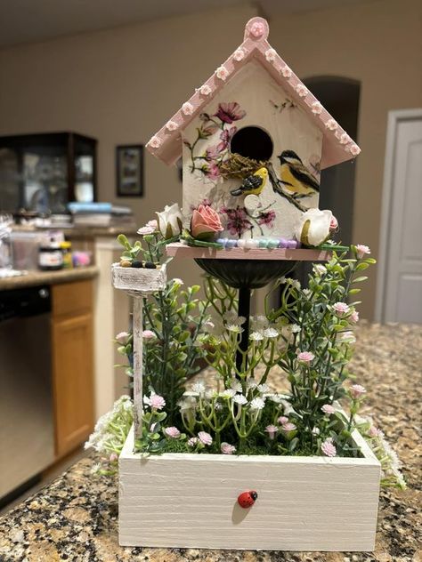 💲Dollar Tree Fanatics Crafts & Decor💲 | I made this with dollar tree birdhouse and dollar tree crate plus the dollar tree moss | Facebook Decorating With Bird Houses, Birdhouse Tree, Birdhouse Crafts, Birdhouse Decor, Bubble Bread, Birdhouse Craft, Bird Houses Ideas Diy, Bird Houses Painted, Country Diy