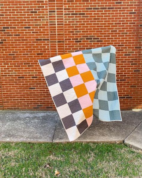 Patchwork, Checkered Quilt, Big Block Quilts, First Quilt, Flannel Quilts, Denim Quilt, Cozy Quilts, Easy Quilt Patterns, Fabric Yarn