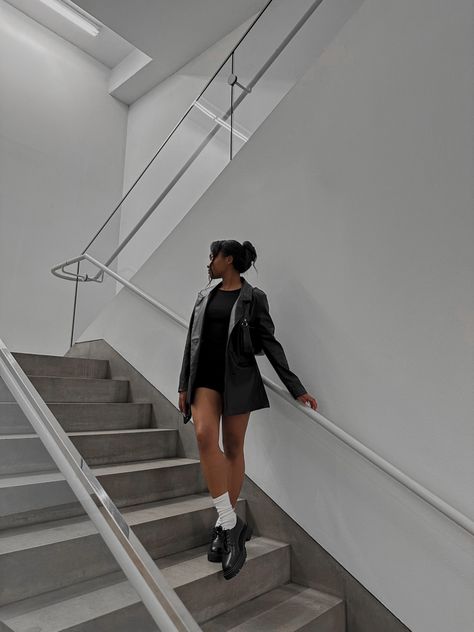 aesthetic museum pose idea
stairs pose idea Poses For Stairs Photoshoot, Poses For Pictures Instagram Stairs, Photoshoot On Stairs Photo Ideas, Stairwell Photoshoot Aesthetic, Picture Ideas On Stairs, Staircase Instagram Pictures, Stairs Pose Ideas, Photos On Stairs Instagram, Stairway Poses