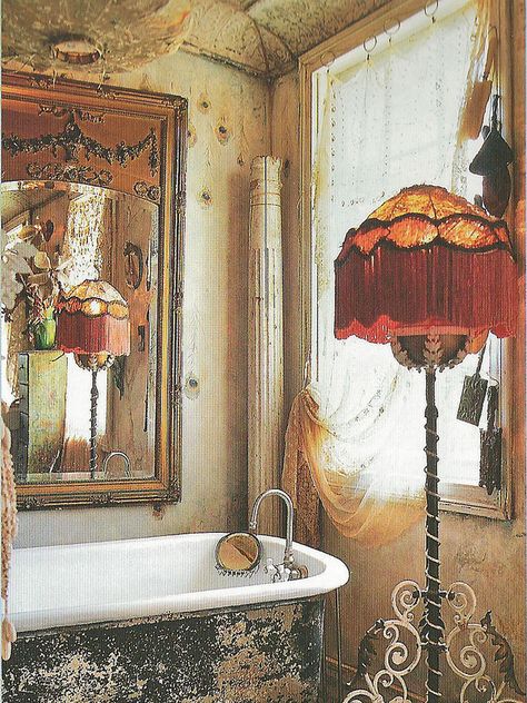 Bohemian Bathroom, Ranches For Sale, Mirror On The Wall, Deco Boheme, Boho Bathroom, Bohemian Interior, Magnolia Pearl, Bohemian Home, Beautiful Bathrooms