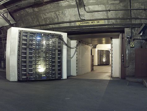 Secret Bunker, Doomsday Bunker, Military Bunkers, Web Design Blog, Cheyenne Mountain, Underground Bunker, Underground Cities, Bunker Hill, Military Base