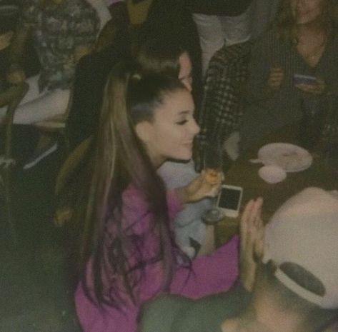 Ariana Grande Polaroid, Aesthetic Celebrities, Ariana Grande 2015, Ariana Rares, Tiny Elephant, Book Recommendations, Ariana Grande, Follow Me, Celebrities