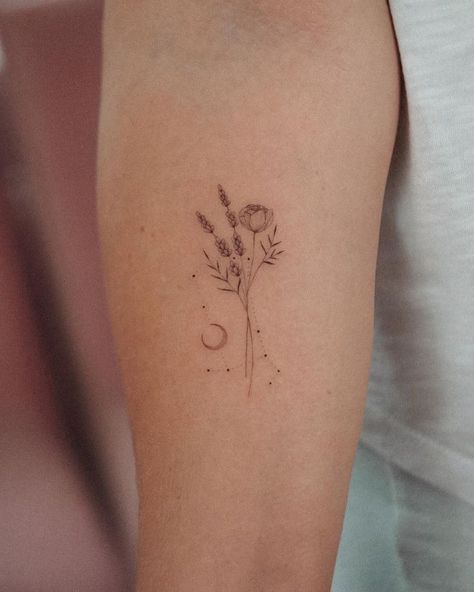 Pretty Delicate Tattoos, Gemini Lavender Tattoo, Peony And Larkspur Tattoo, Gemini Floral Tattoo, Wildflower Tattoo Back, Delicate Wildflower Tattoo, Small Bicep Tattoos For Women, Floral Zodiac Tattoo, Delicate Tattoo Minimalist