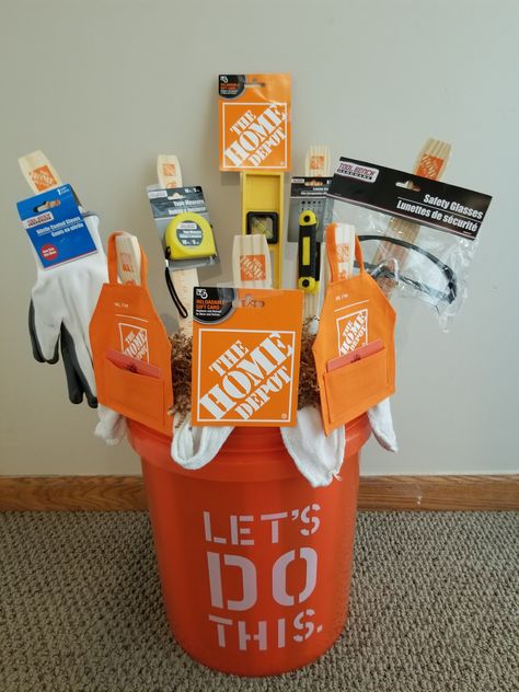 Home Depot gift card idea Gift Card Themed Basket, Home Depot Basket Gift, Guys Raffle Basket Ideas, Home Improvement Gift Basket, Tool Raffle Basket Ideas, Manly Gift Basket Ideas, Stag Raffle Baskets, House Warming Gift Card Ideas, Corporate Raffle Basket Ideas