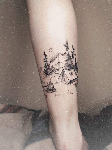 Tattoo Women Flower, Traveler Tattoos, Small Travel Tattoos, Natural Tattoos, Moutain Tattoos, Camping Tattoo, Adventure Tattoo, Cool Nature, Tattoo Nature