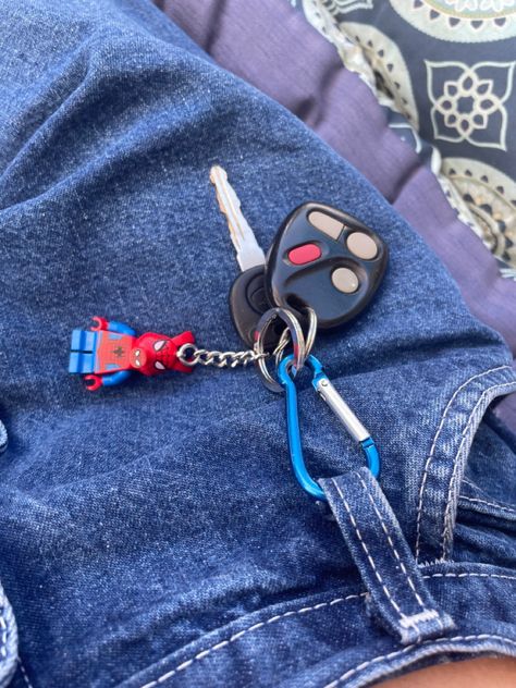 Pants Accessories Men, Car Decorations Interior Men, Men Car Accessories, Men’s Car Accessories, Men’s Keychain, Caribeaner Keys, Spider-man Car, Car Key Keychain, Car Key Lanyard