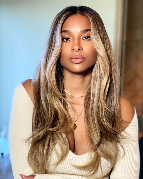 My Blonde Bombshell ....@Ciara Yesterday’s glam, my favorite vibe Sexy and effortless. —— Make up by @yolondafrederick Styled using… Ciara Hair Color, Dark Skin Blonde Hair, Ciara Hair, Black Hair Inspiration, Beyonce Hair, Blonde Highlights On Dark Hair, Brunette Hair With Highlights, Balayage Hair Dark, Dark Hair With Highlights