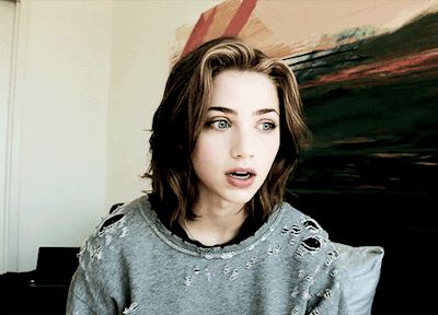 Emily Rudd Gif Hunt, Emily Rudd Black Hair, Brunette Black Hair, Mackenzie Davis, Emily Rudd, Future Girlfriend, My Kind Of Woman, Oc Ideas, Book Girl