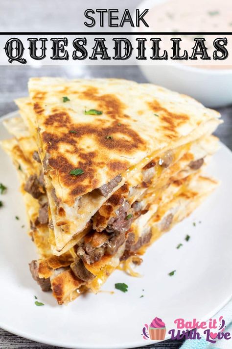 Steak Cheese Steak Quesadilla, Quesadillas On The Blackstone, Beef Fajita Quesadilla Recipe, Beef Cheese Quesadilla, Steak And Egg Quesadilla, Quesadilla Beef Recipes, Steak And Mushroom Quesadilla, Beef Fajita Quesadillas, Cheese Steak Quesadilla Recipes