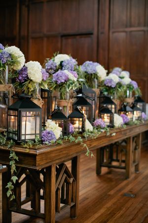 Hortensias Purple Wedding Reception Decorations, Lanterns And Flowers, Rustic Purple Wedding, Ceremony Decorations Church, Wedding Ceremony Decorations Church, Purple Wedding Reception, Lantern Centerpiece Wedding, Fun Wedding Decor, Wedding Ceremony Ideas