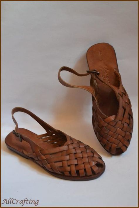 Brown Leather Sandals, Handmade Leather Strap Sandals, Roman Sandals, Greek Sandals, Ancient Gladiat Sandals Greek, Birkenstock Outfit, Gladiator Shoes, Leather Strap Sandals, Roman Sandals, Leather Sandals Handmade, Bridal Sandals, Style Dark, Leather Sandals Flat