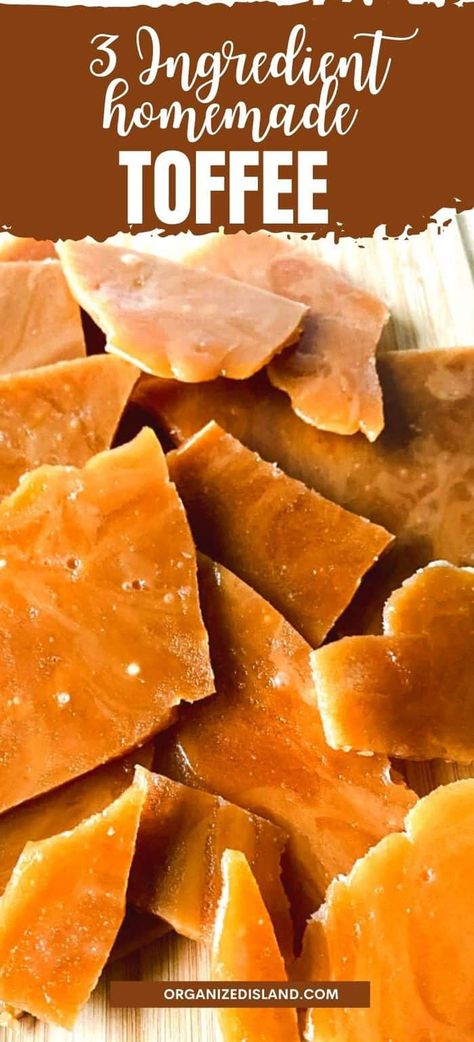 Homemade Toffee Candy, Butter Toffee Recipe, Toffee Recipe Easy, English Toffee Recipe, Soft Toffee, Easy Toffee, Easy Candy Recipes, Homemade Toffee, Toffee Candy