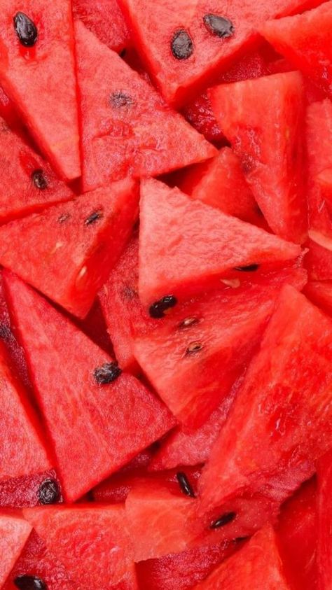 Tropical Fruit Photography, Watermelon Aesthetic, Fruits And Vegetables Pictures, Watermelon Wallpaper, How To Grow Watermelon, Watermelon Cocktail, Easy Patio, Watermelon Mojito, Fruit Love