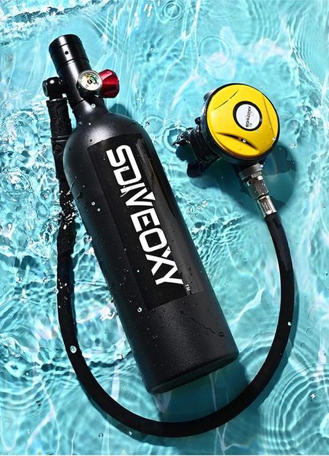 Swimming Technique Freestyle, Scuba Diving Tank, Scuba Equipment, Diving Tank, Oxygen Tank, Skin Diving, Scuba Tank, Swimming Gear, Oxygen Cylinder