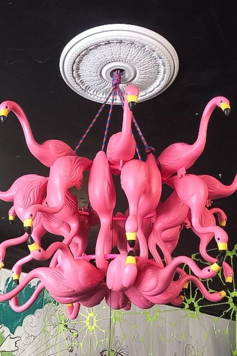 Fun Projects with Pink Plastic Flamingo Lawn Ornaments | Apartment Therapy Hula Hoop Chandelier, Estilo Kitsch, Plastic Flamingo, Flamingo Craft, Handmade Charlotte, Flamingo Decor, Gold Spray Paint, Flamingo Art, Lawn Ornaments