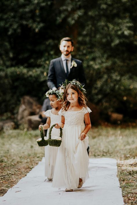 Country Flower Girls, Flower Girl Dresses Country, Redwood Wedding, Boho Flower Girl, Wedding Flower Girl Dresses, Christian Wedding, Wedding Flower Girl, Wedding With Kids, Wedding Mood