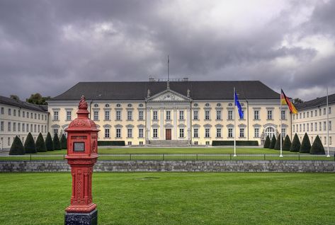 Bellevue Palace Berlin - Germany | Bellevue Palace (Schloss … | Flickr Official Residence, Over The River, Unique Antiques, Beautiful View, Berlin Germany, The River, Beautiful Views, Big Ben, Banks