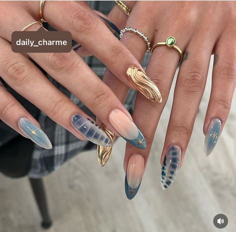 Pearl Aura Nails, Nails London Style, London Aesthetic Nails, London Nails Ideas, Ethereal Nails Square, London Nails Designs, Nails For London, Sammi Jefcoate Nails, Embellished Nails