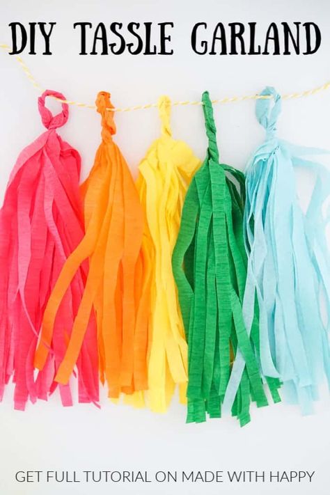 Tassel Garland Tutorial, Diy Slinger, Rainbow Tassel Garland, Crepe Paper Garland, Crepe Paper Decorations, Craft Ideas For Beginners, Tissue Garland, Diy Streamers, Streamer Decorations